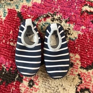 Toddler swim shoes